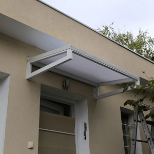 Metalna nadstrešnica za vrata